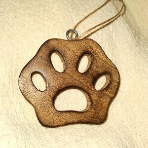 Farmhouse wood Woof pawprint ornament